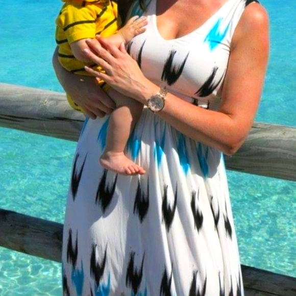 Maxi dress with pockets! - Picture 3 of 8